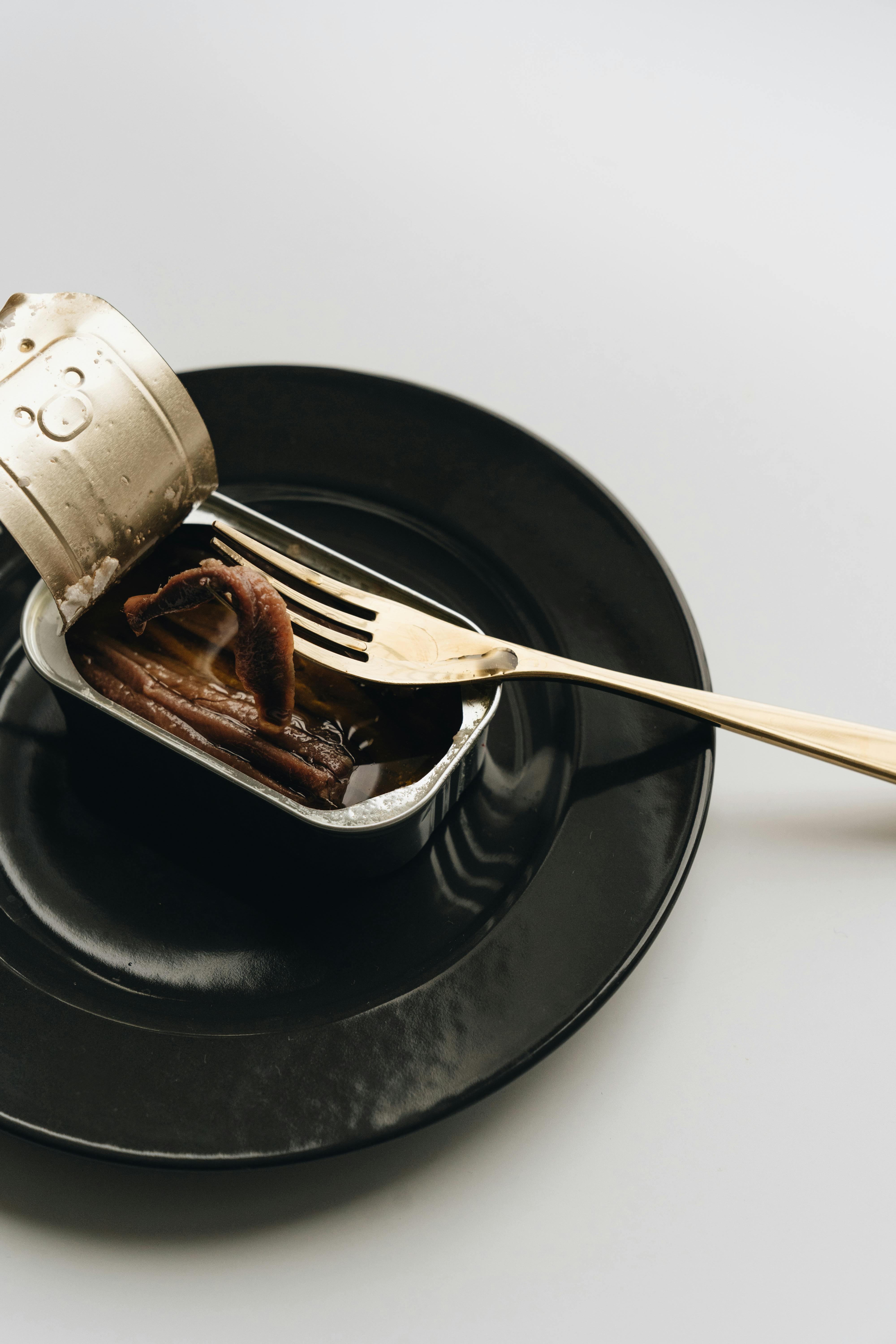The Ultimate Guide to Tinned Fish